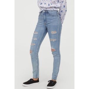 H&M High Rise Light Wash Jeans/Jeggings.